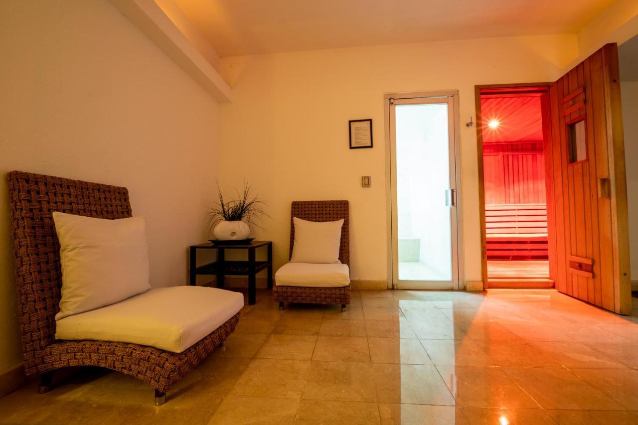 Emporio Acapulco Hotel Ngoại thất bức ảnh A room at the spa